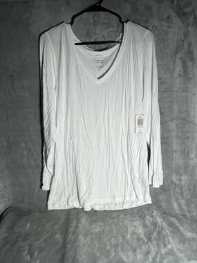 Torrid Girlfriend V-Neck Supersoft Long Sleeve Tee